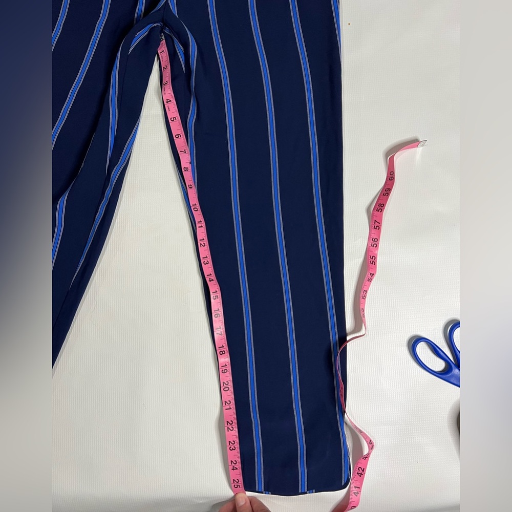 Tommy Hilfiger Romper Size 4 - Picture 6 of 8